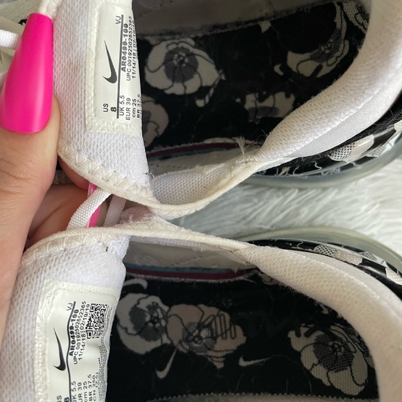 Nike Air Max 270 Floral LIMITED ADDITIONS! - Picture 5 of 7